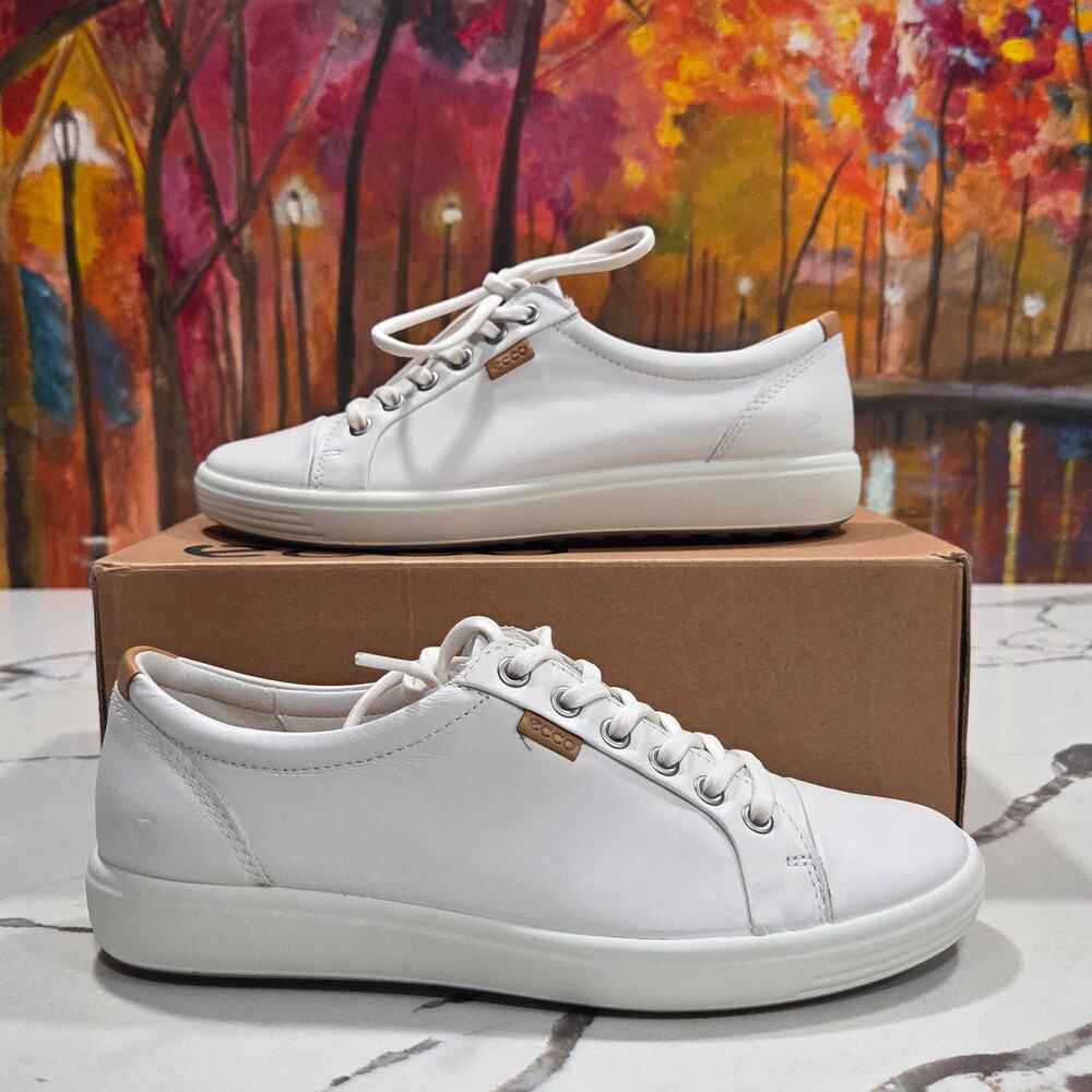 Ecco Soft 7 W Shoe Lace Up Triple White Size 9-9.5 Women's